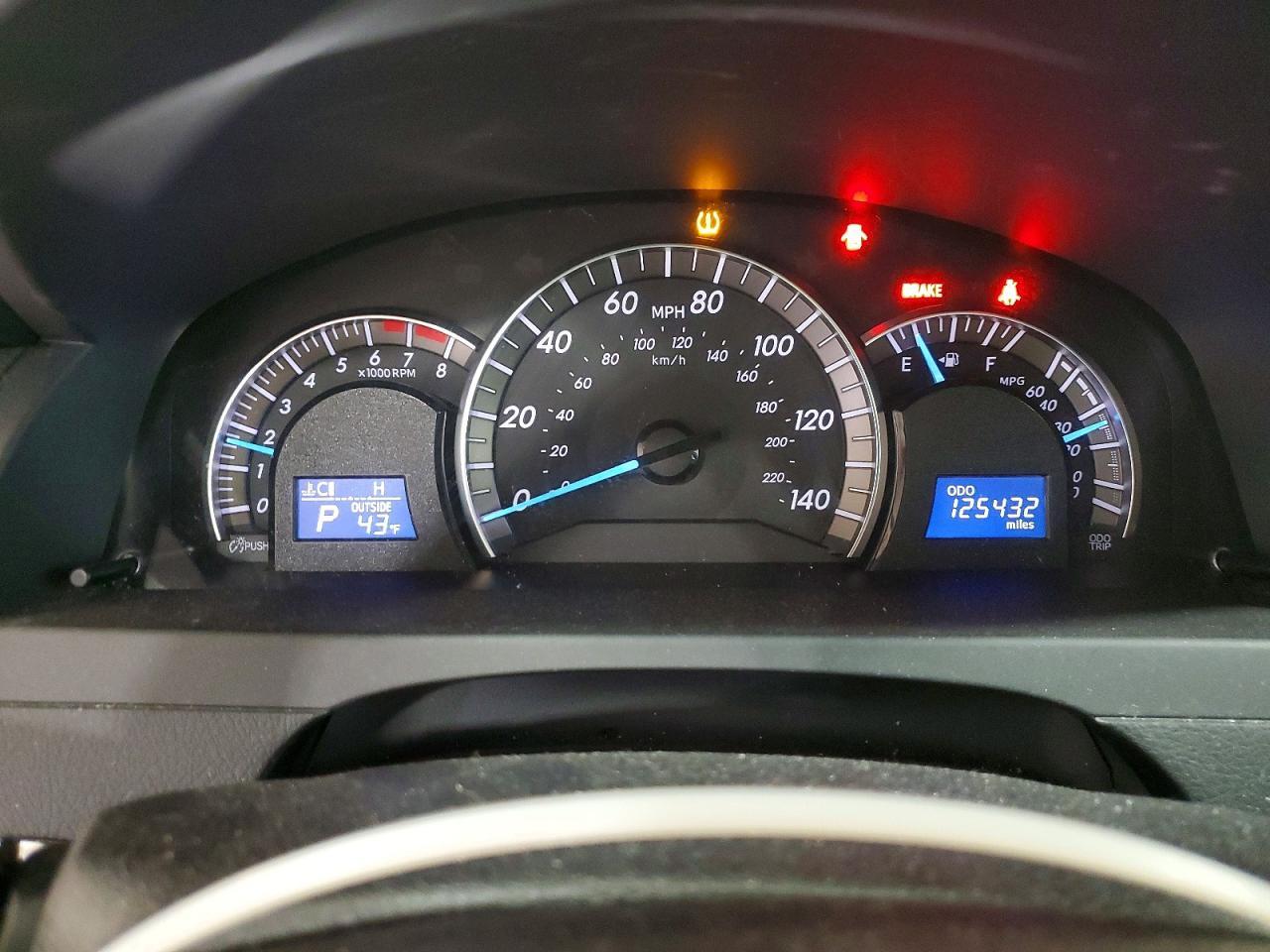 2013 TOYOTA CAMRY