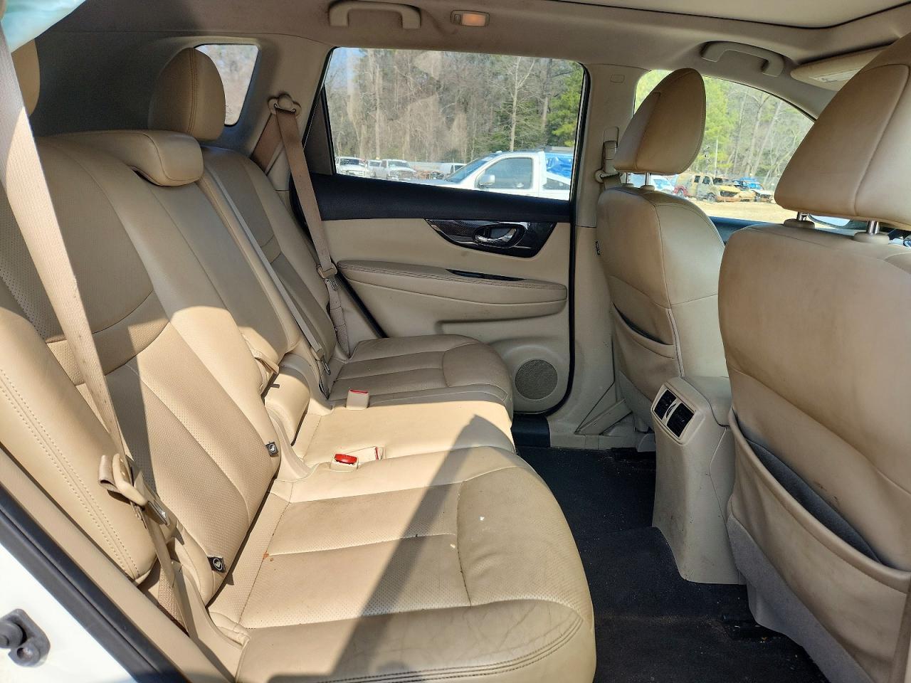 2017 NISSAN ROGUE