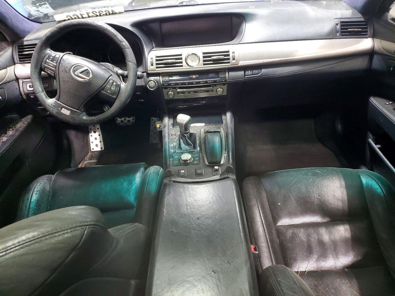 2013 LEXUS LS 460