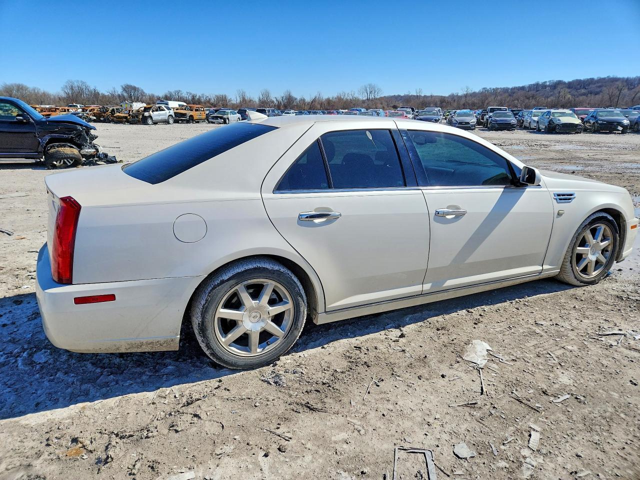 2011 CADILLAC STS