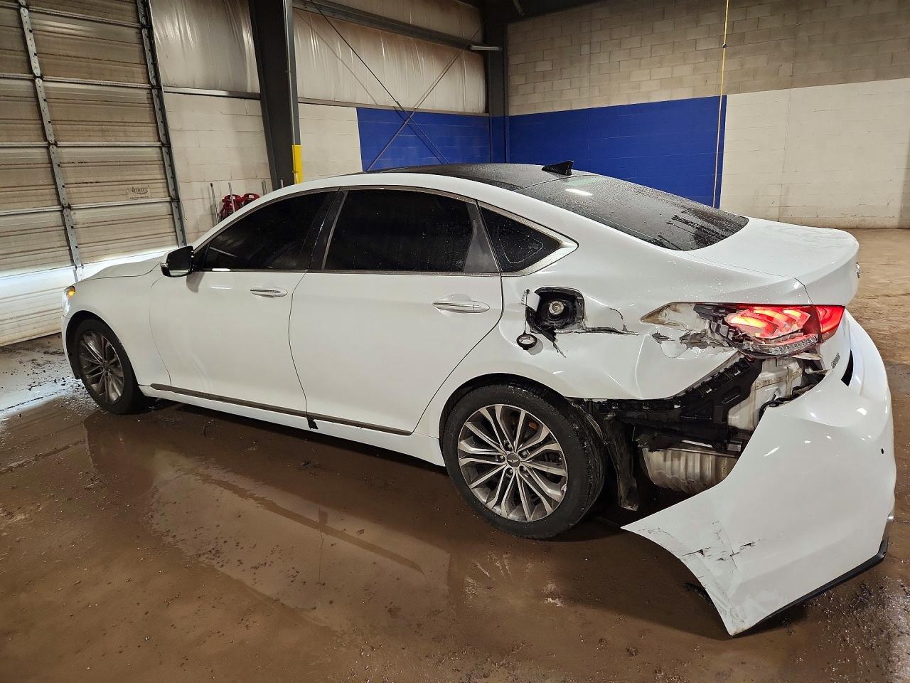 2015 HYUNDAI GENESIS