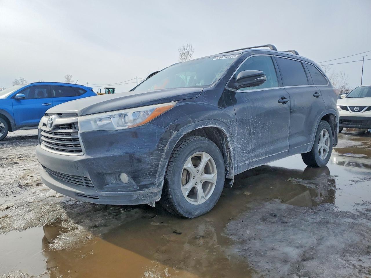 2016 TOYOTA HIGHLANDER