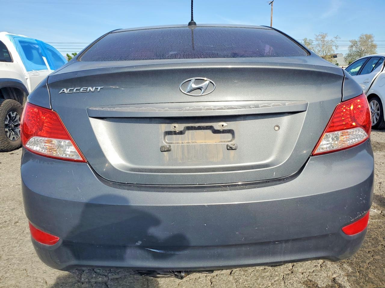 2012 HYUNDAI ACCENT