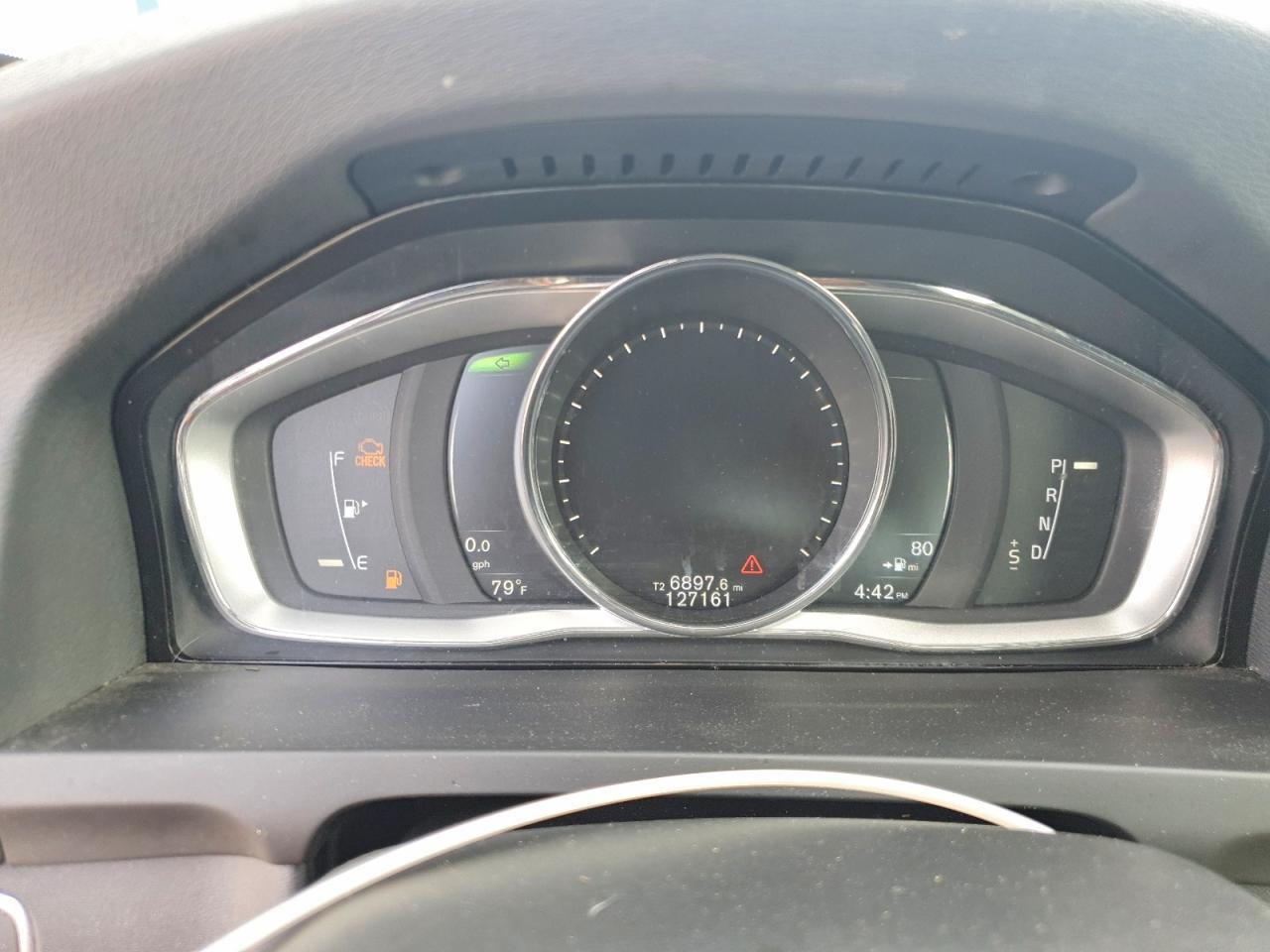 2017 VOLVO S60