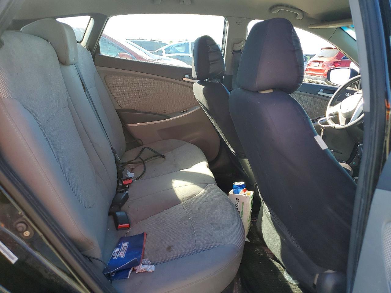 2012 HYUNDAI ACCENT