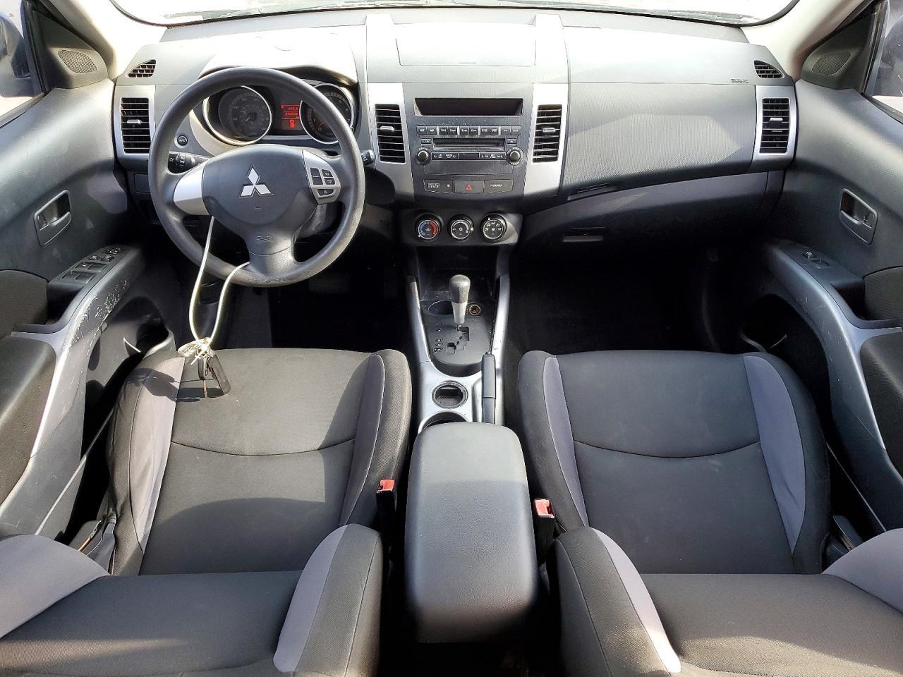 2008 MITSUBISHI outlander