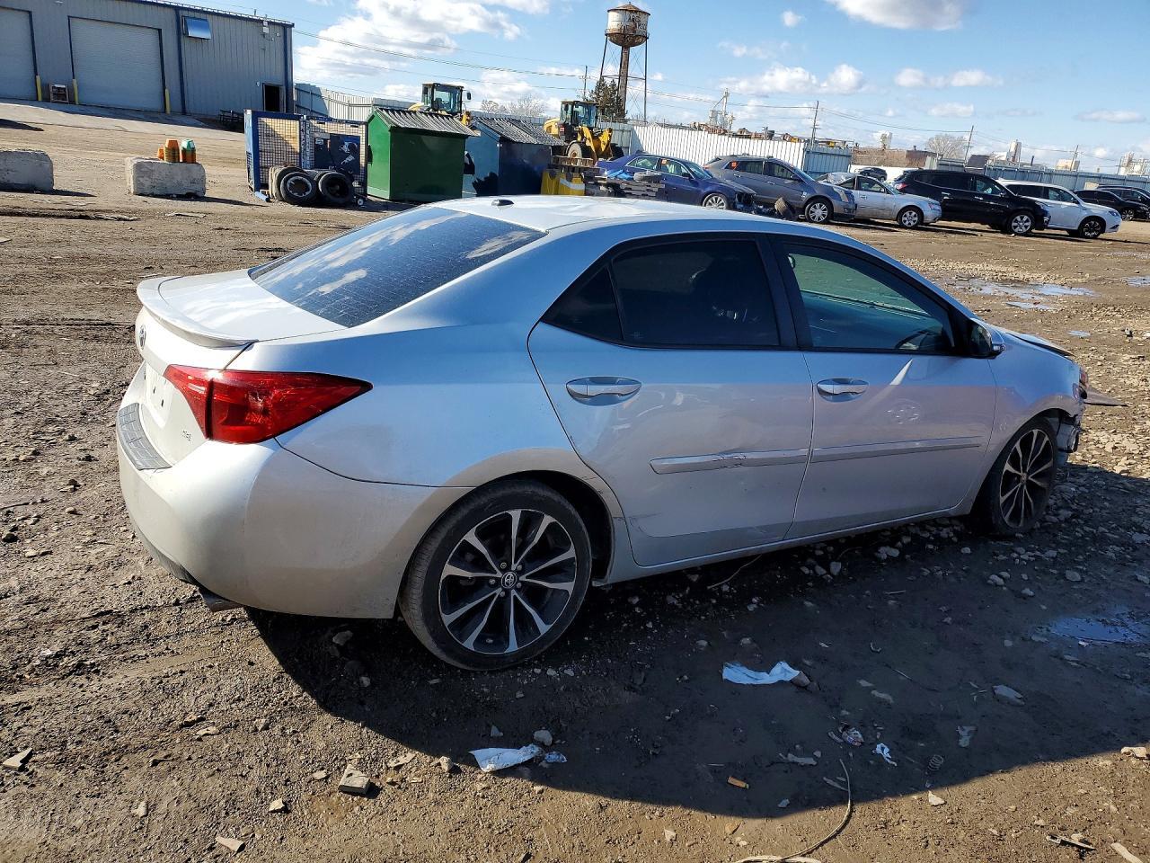 2017 TOYOTA COROLLA