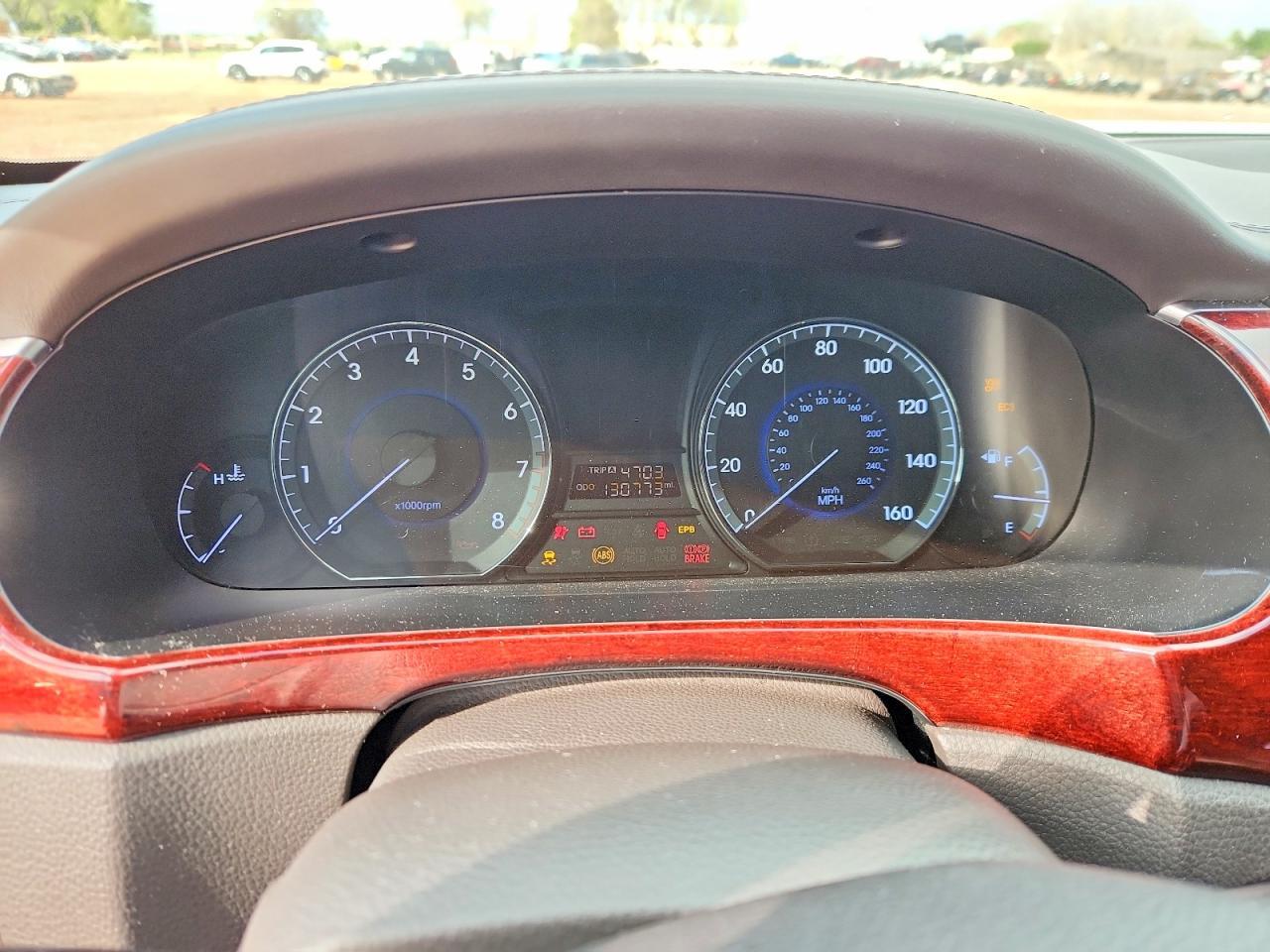 2013 HYUNDAI Equus