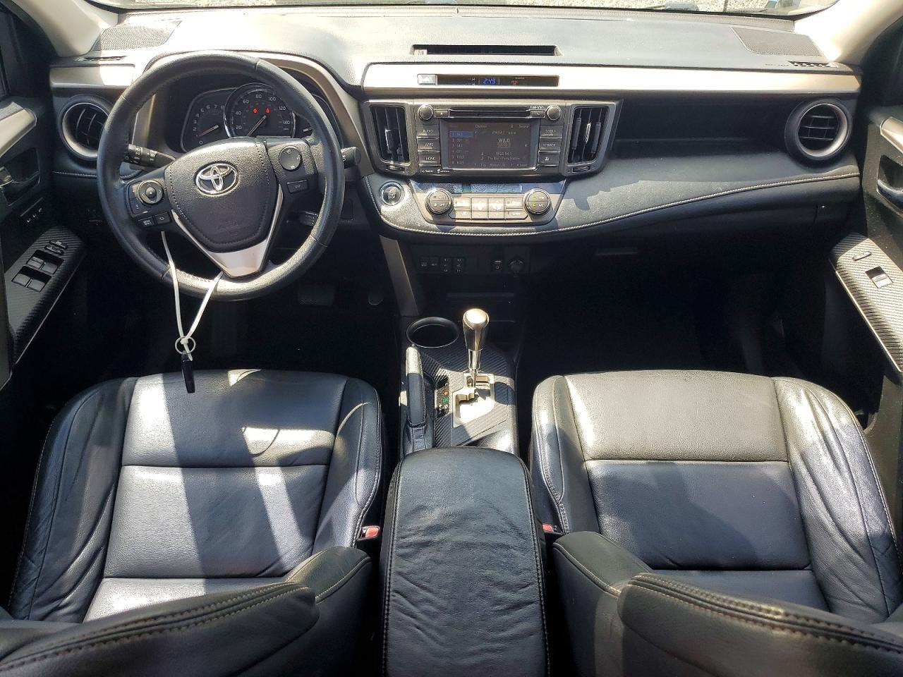 2015 TOYOTA RAV4