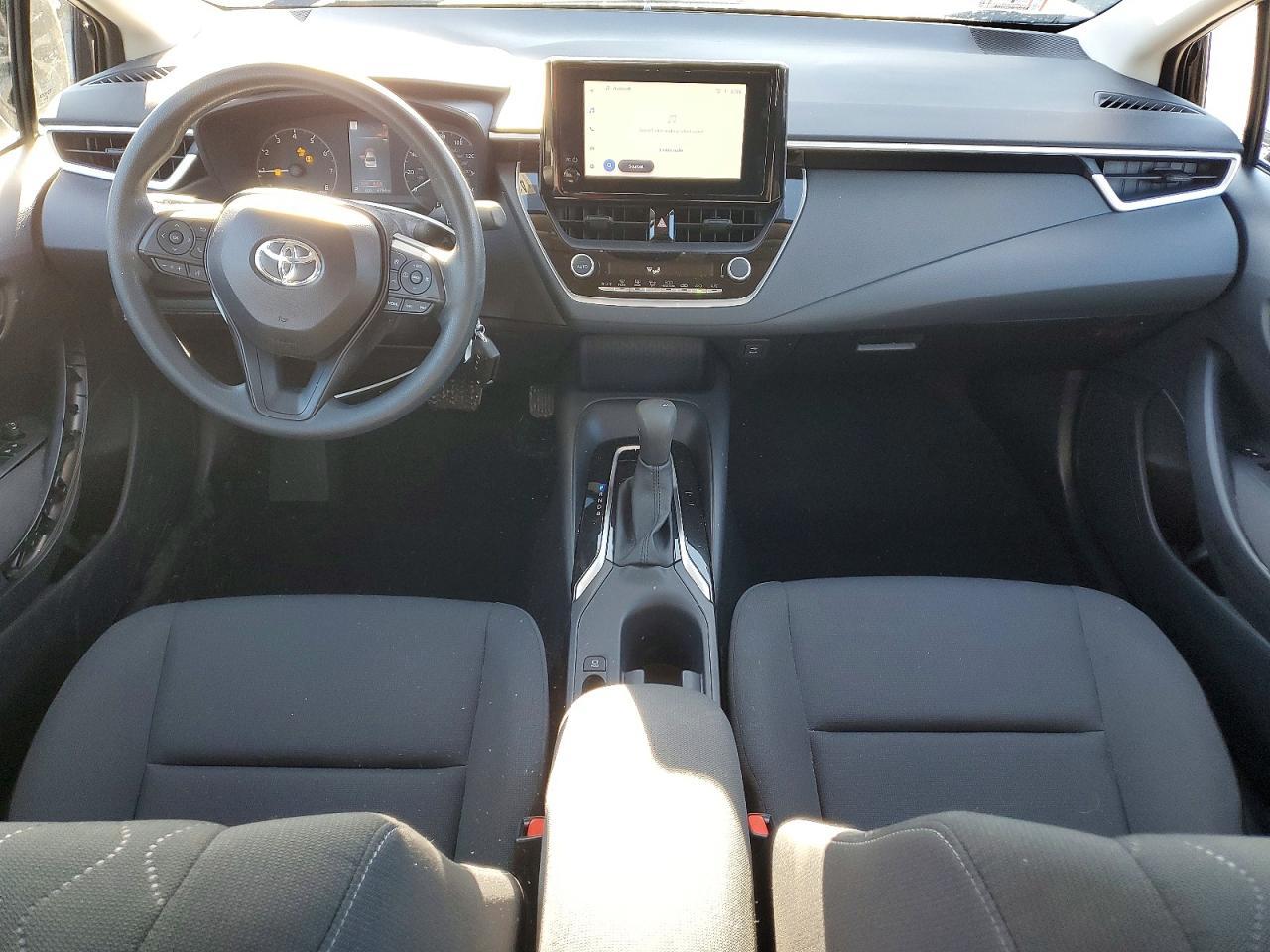 2025 TOYOTA COROLLA
