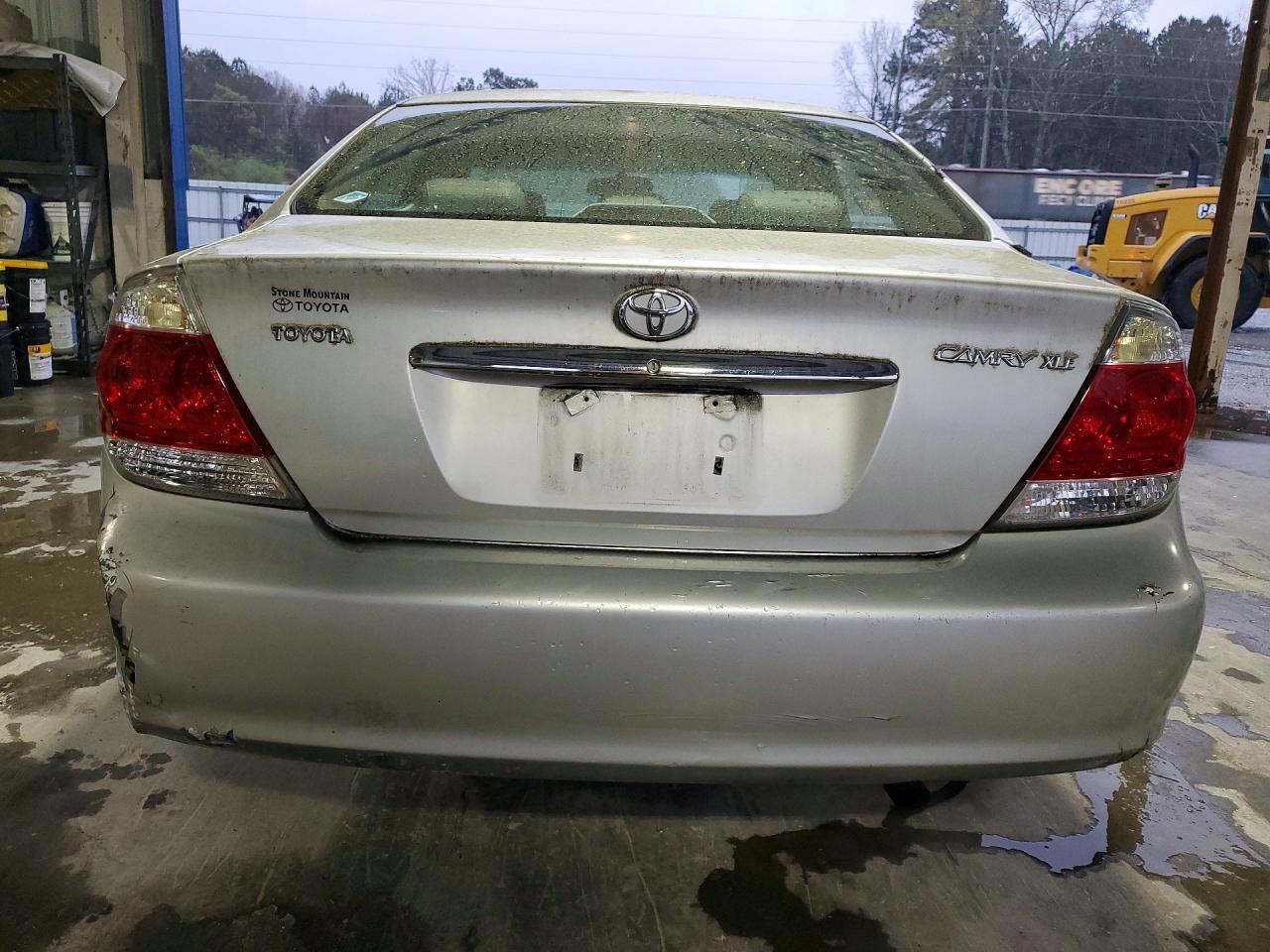 2005 TOYOTA CAMRY