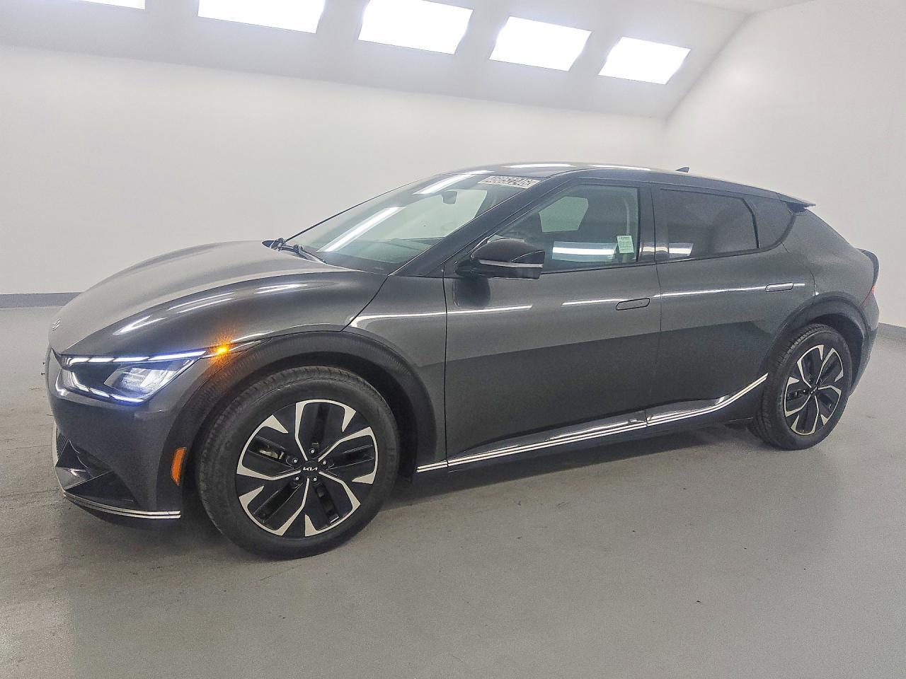 2023 KIA EV6