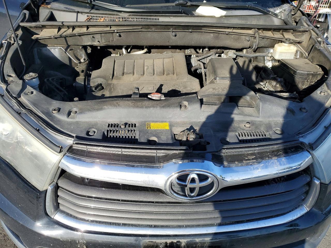 2015 TOYOTA HIGHLANDER