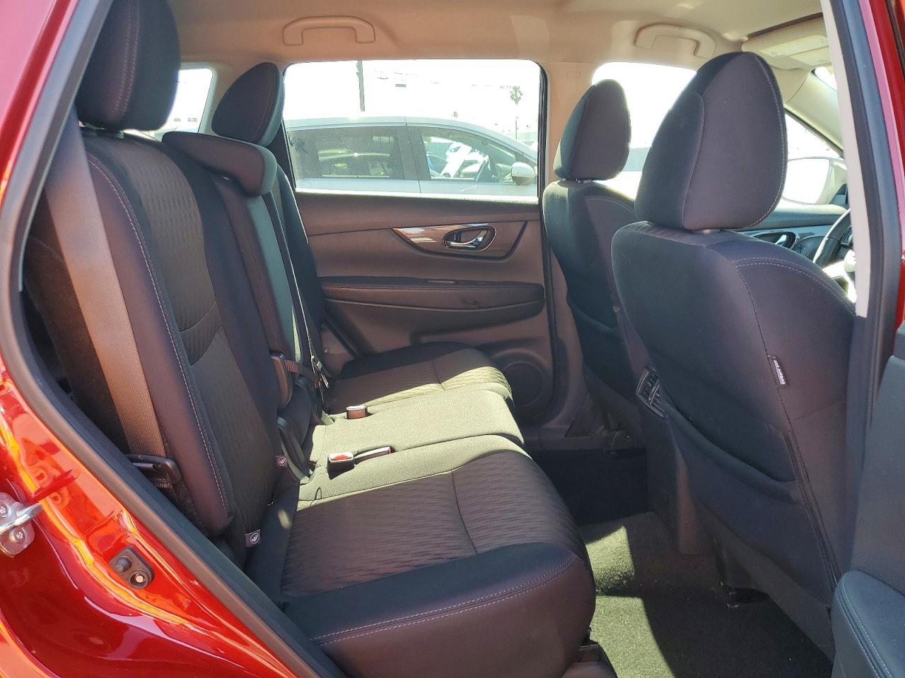 2019 NISSAN ROGUE
