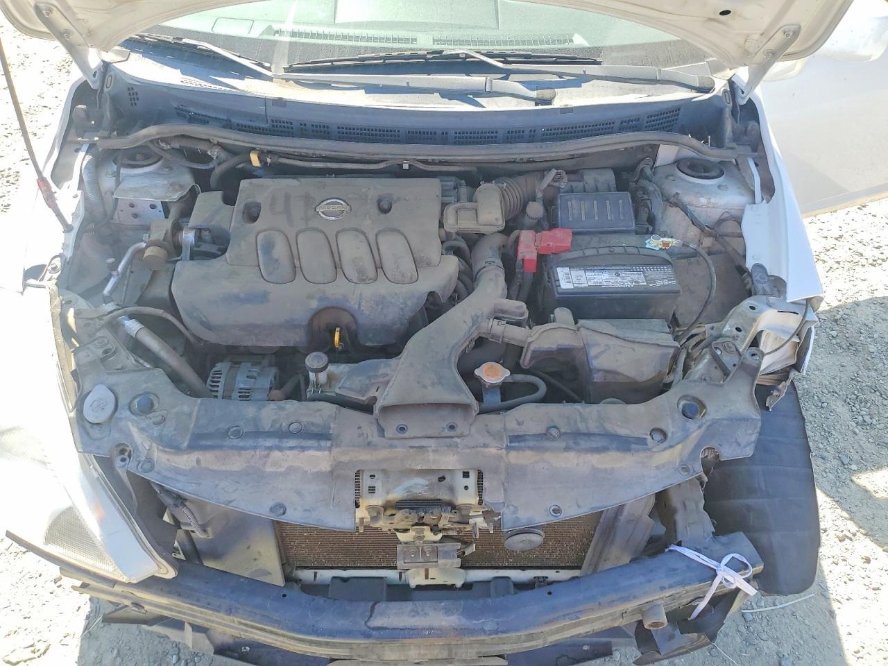 2011 NISSAN VERSA