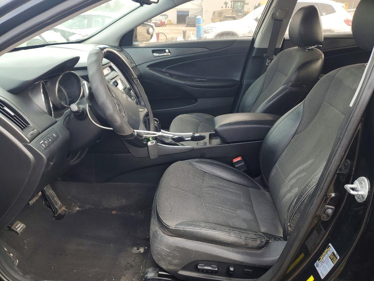 2013 HYUNDAI SONATA