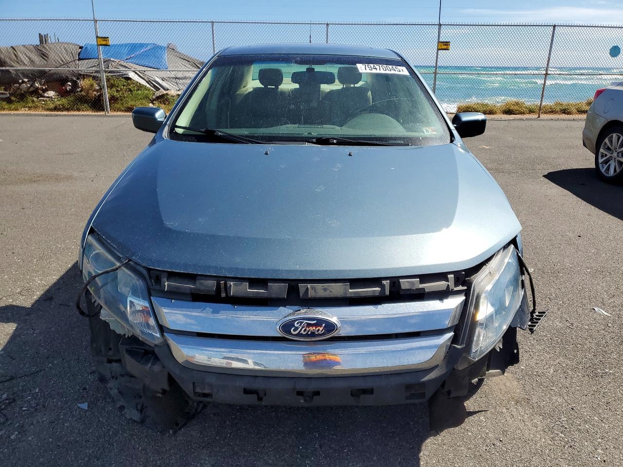 2011 FORD FUSION