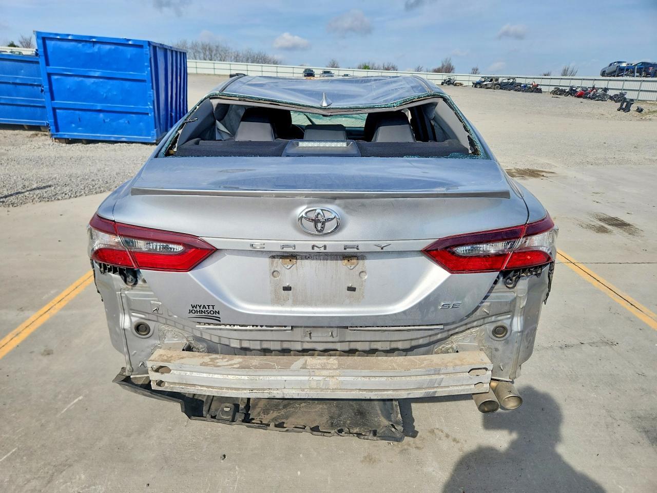 2022 TOYOTA CAMRY