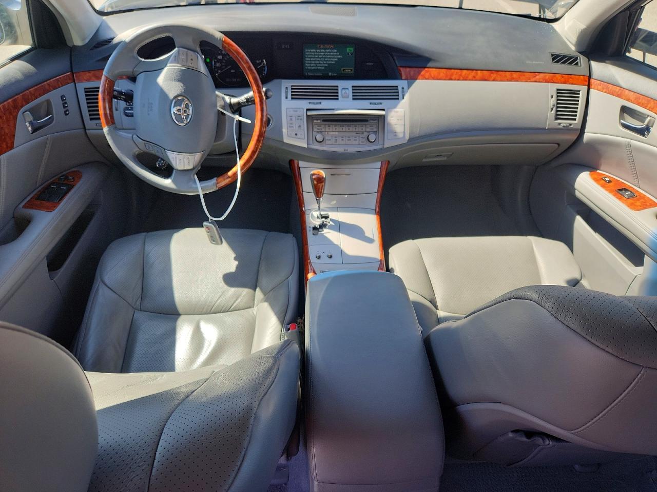 2007 TOYOTA Avalon