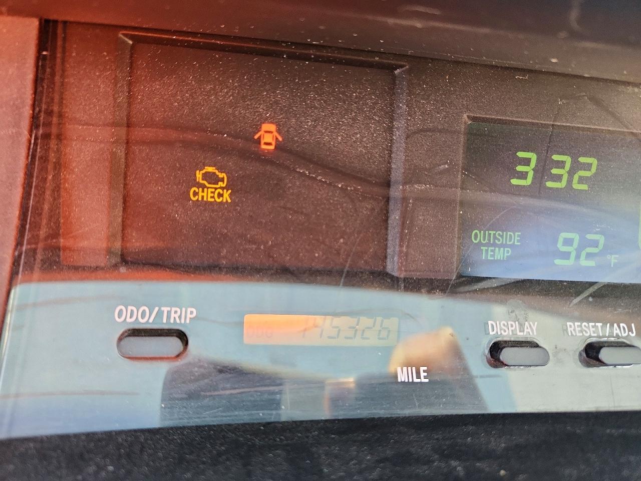 2001 TOYOTA Avalon
