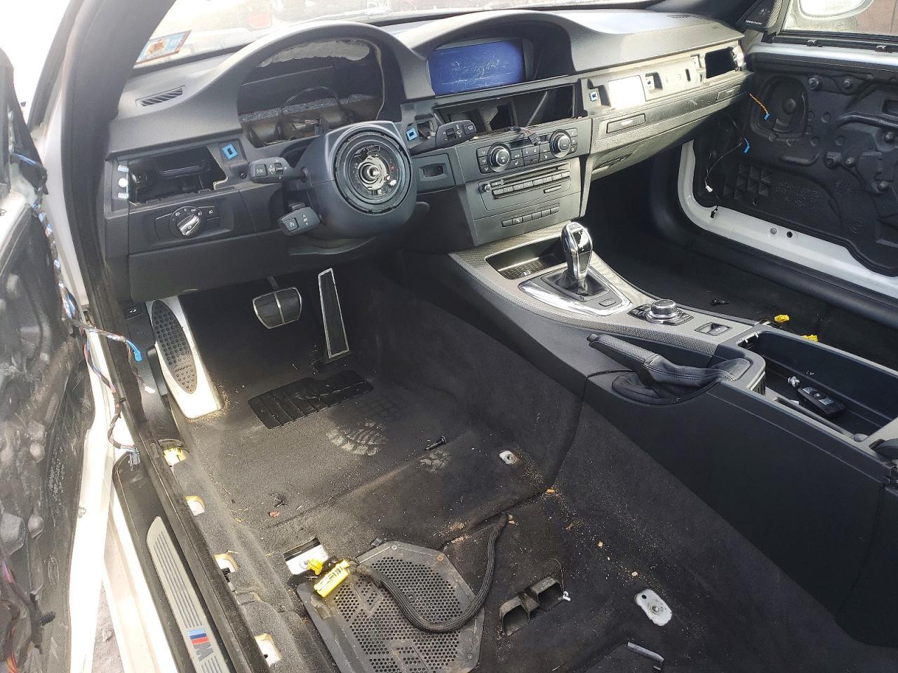 2011 BMW 3 SERIES