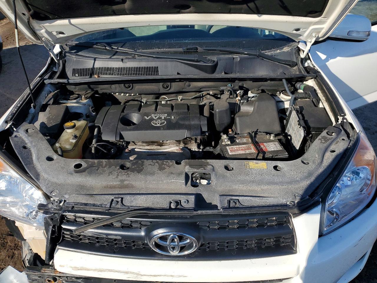 2011 TOYOTA RAV4