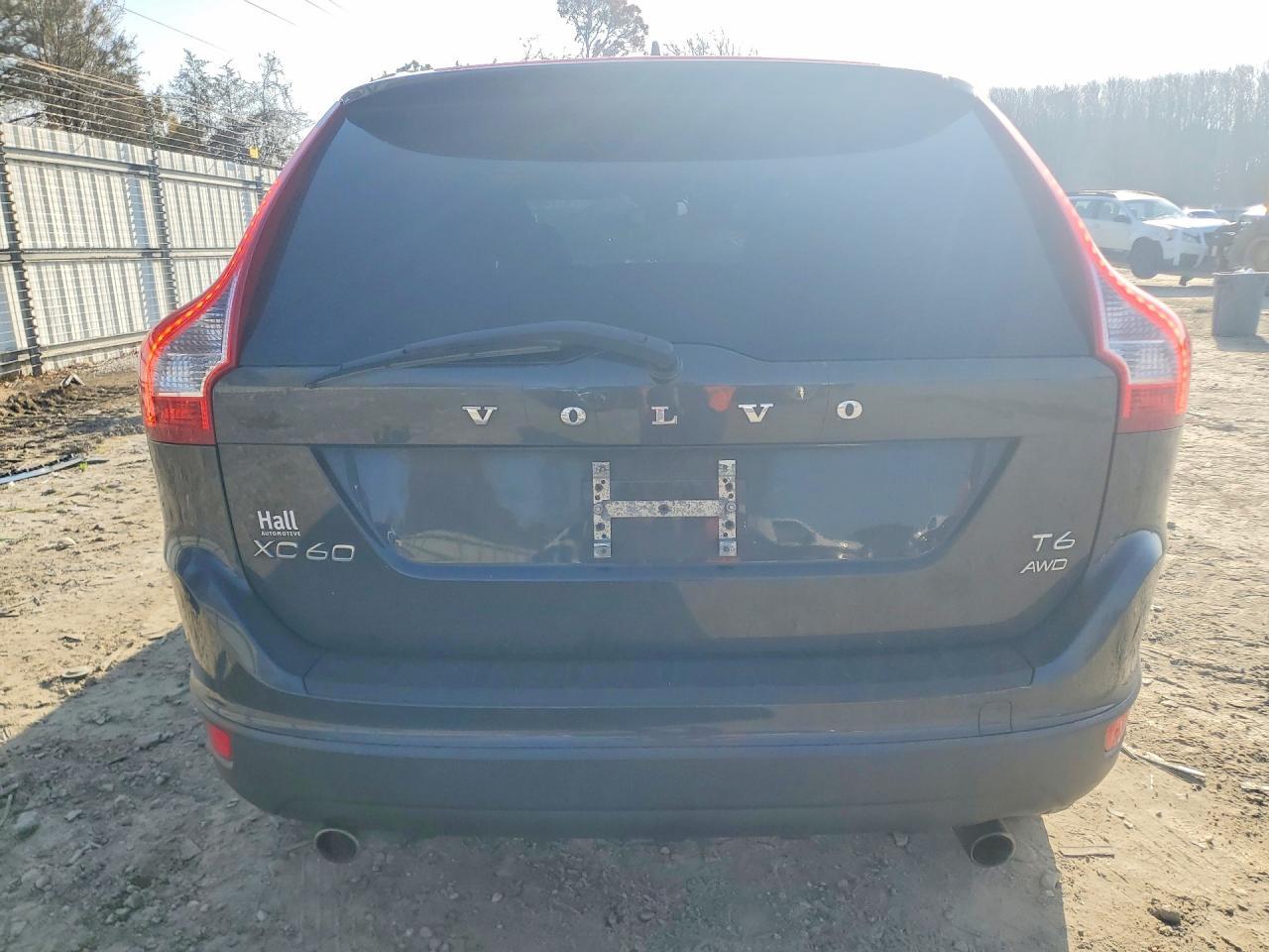 2013 VOLVO XC60