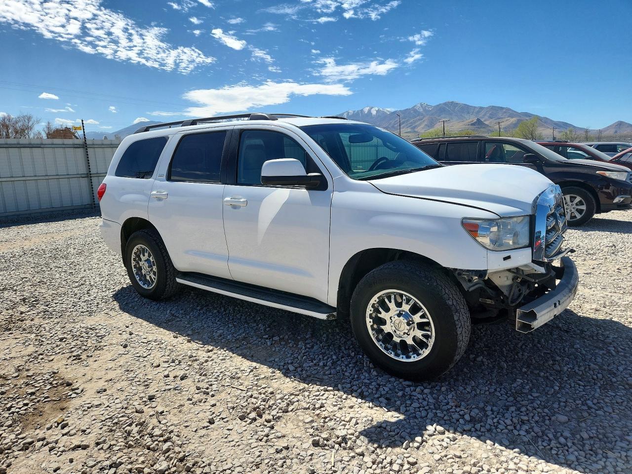 2008 TOYOTA Sequoia