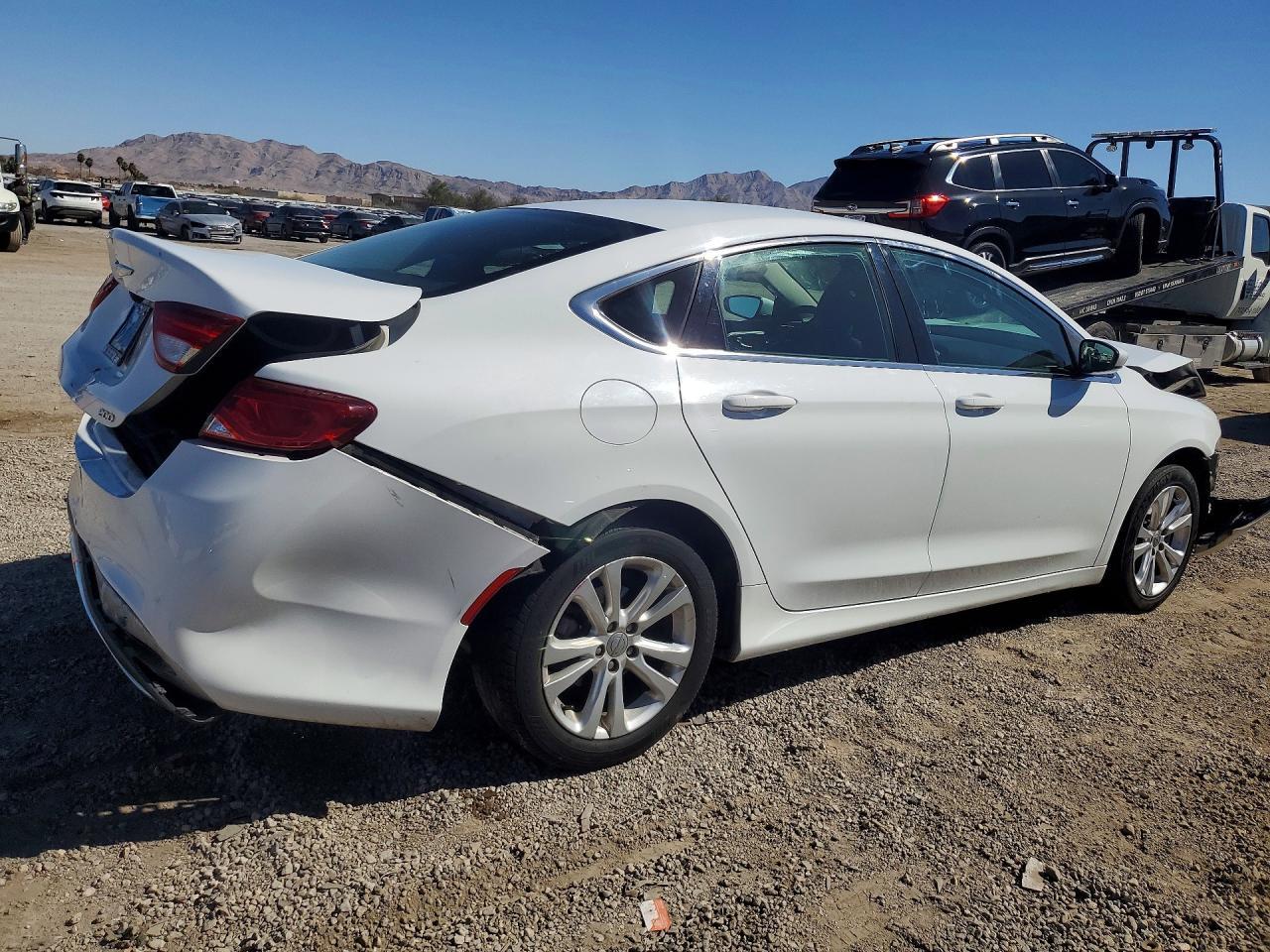 2015 CHRYSLER 200