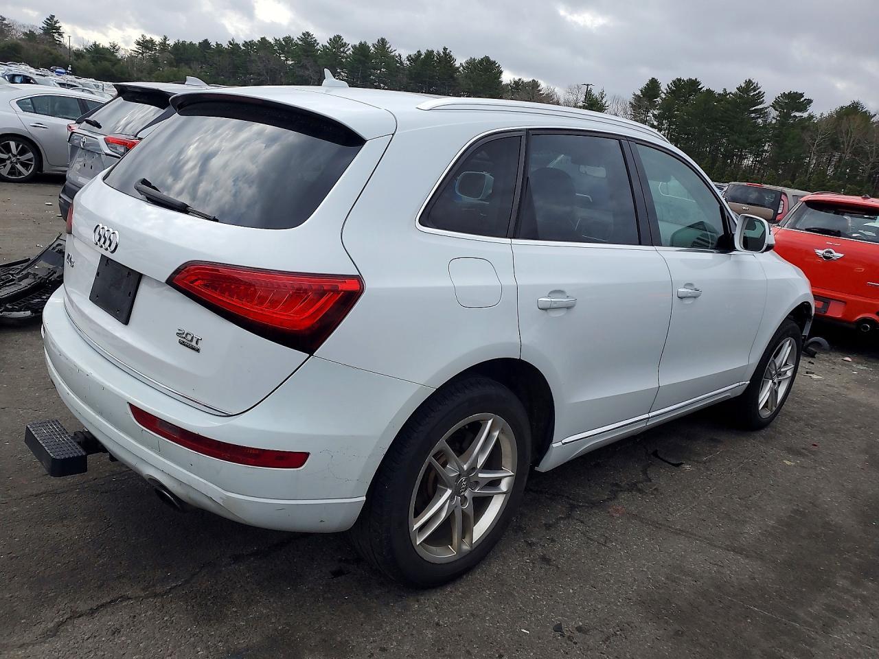 2016 AUDI Q5