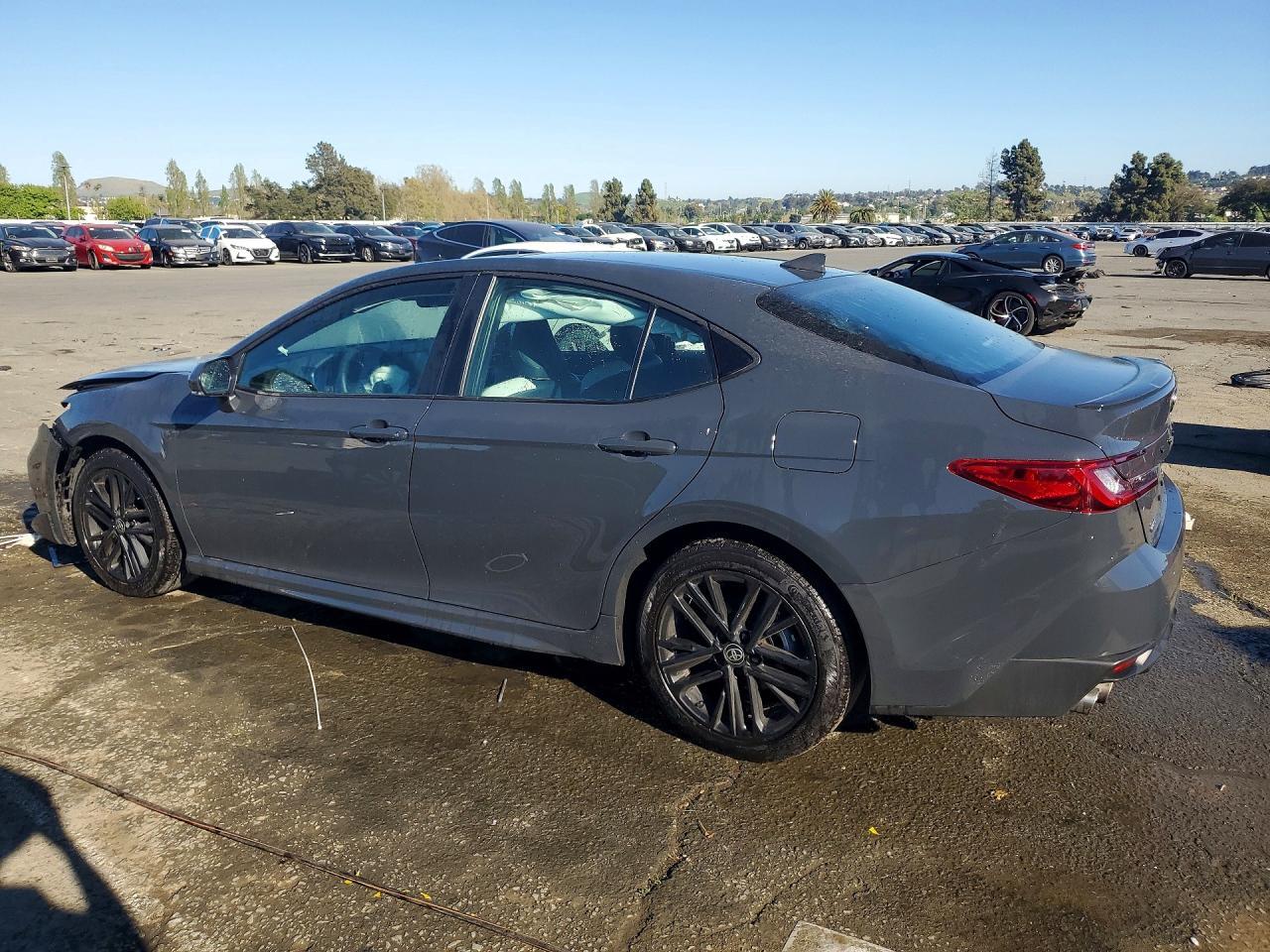 2026 TOYOTA CAMRY