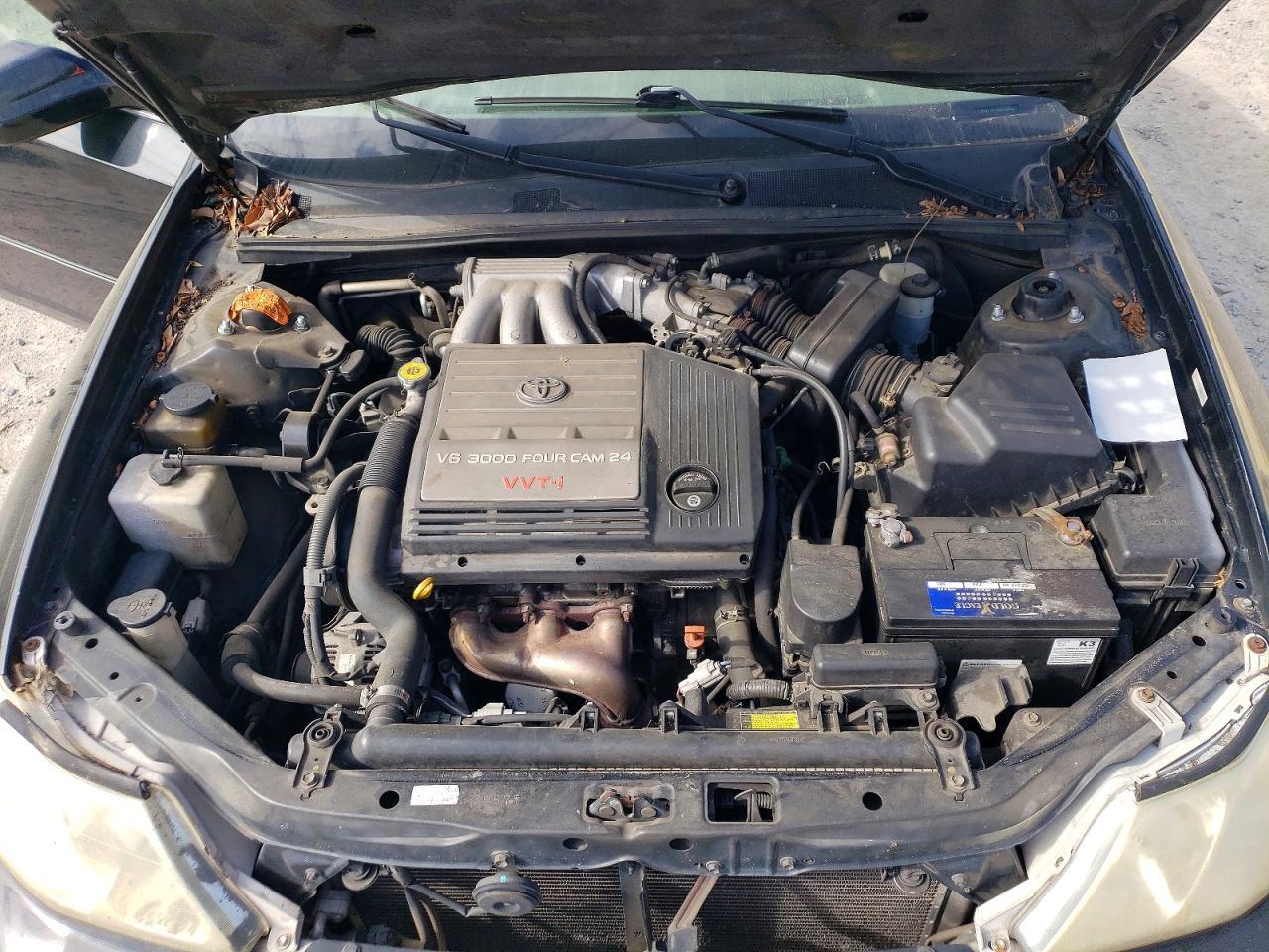 2004 TOYOTA Avalon