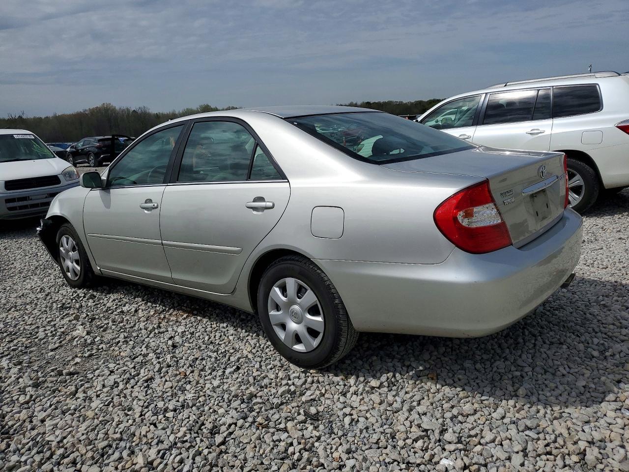 2004 TOYOTA CAMRY