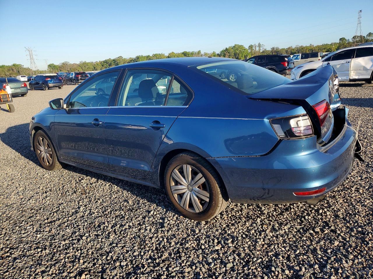 2017 VOLKSWAGEN JETTA