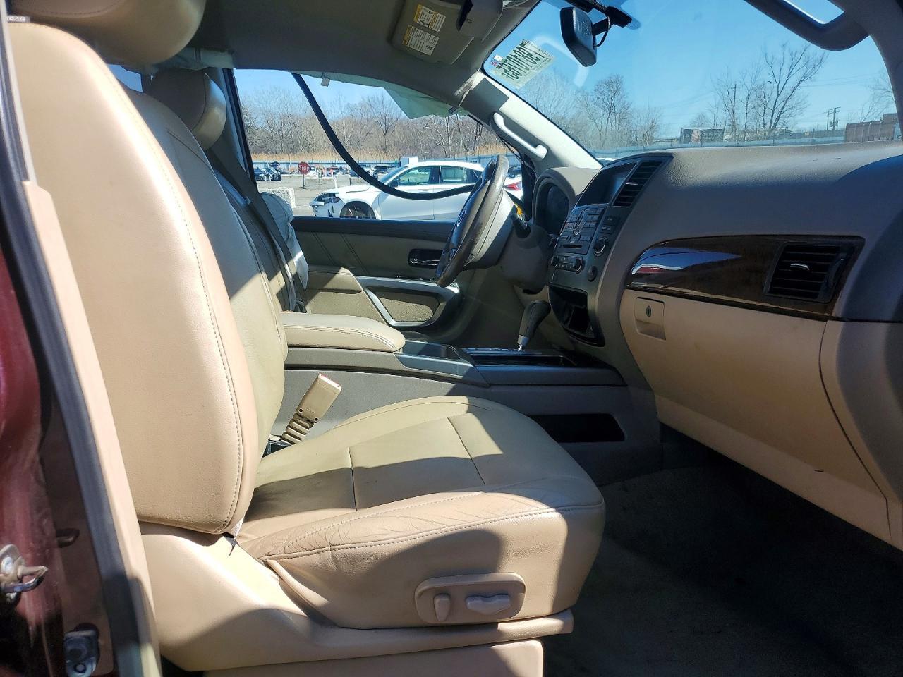 2015 NISSAN Armada