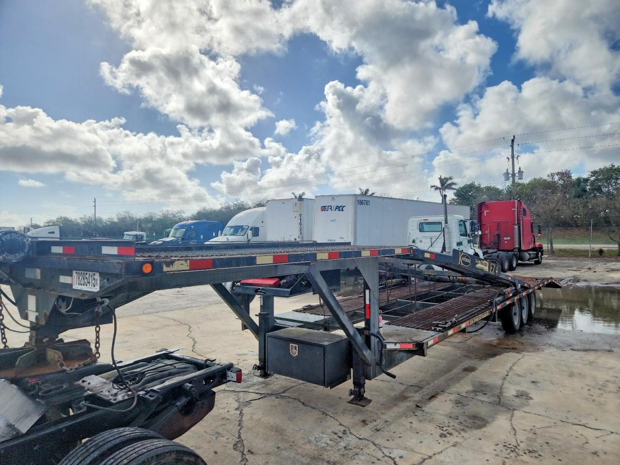 2014 Kaufman Cartrailer