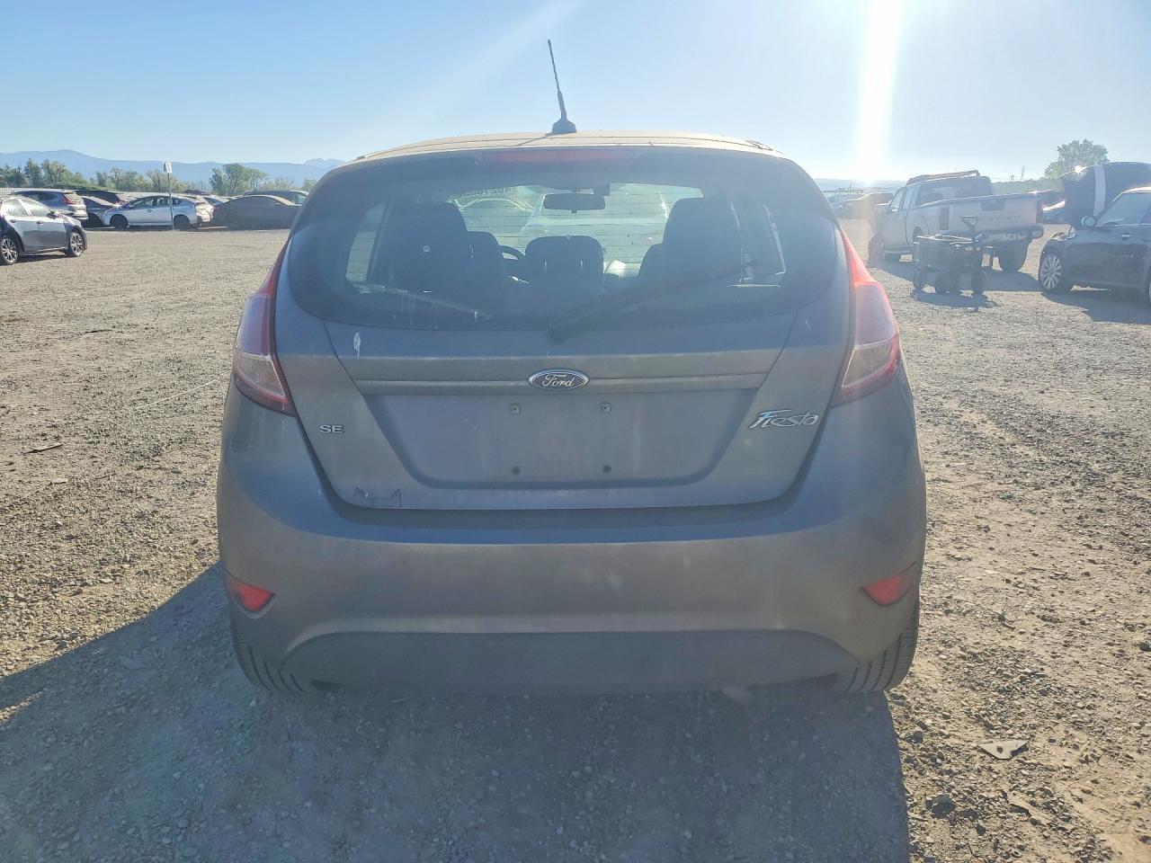 2014 FORD Fiesta