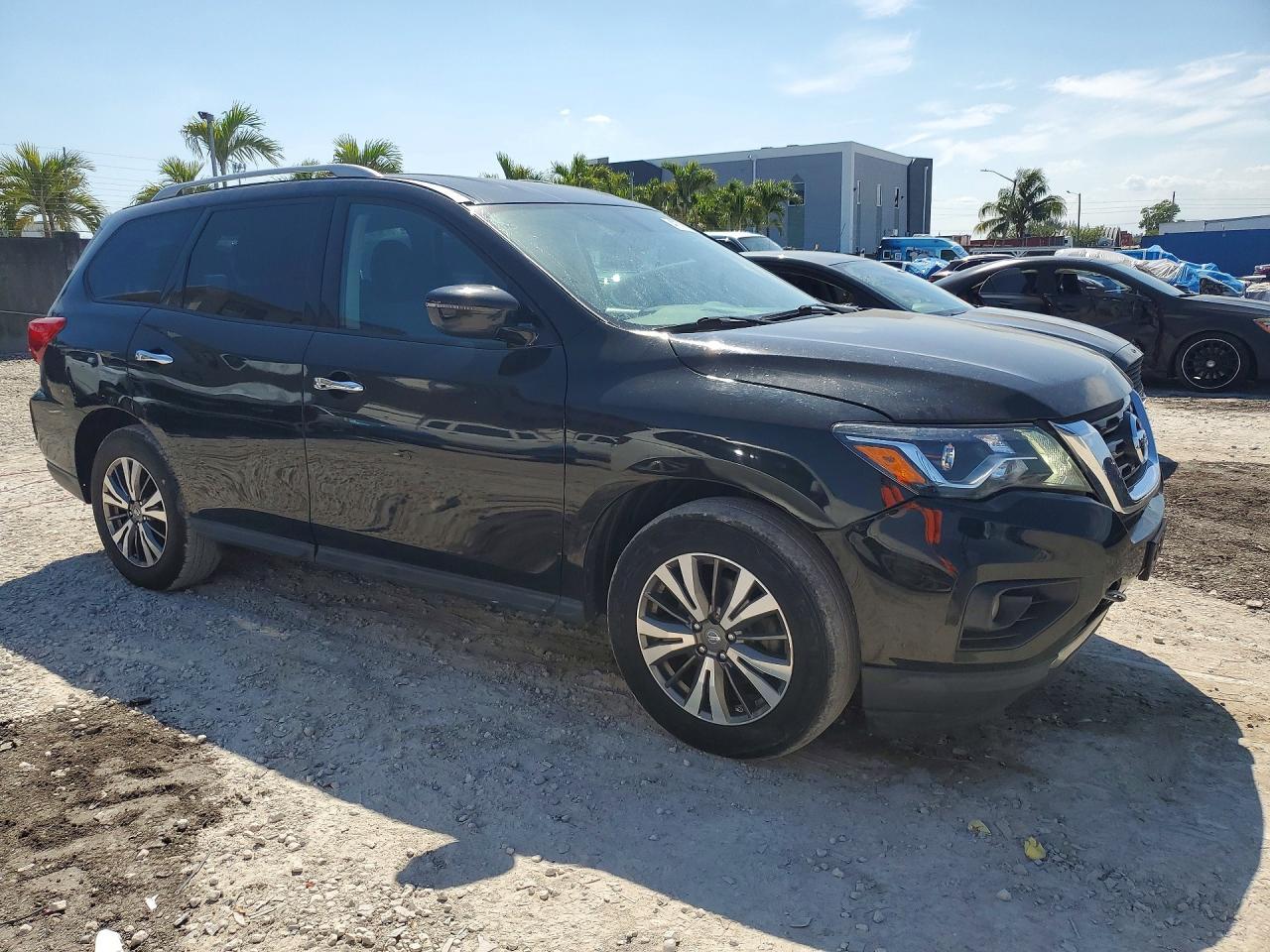 2019 NISSAN PATHFINDER