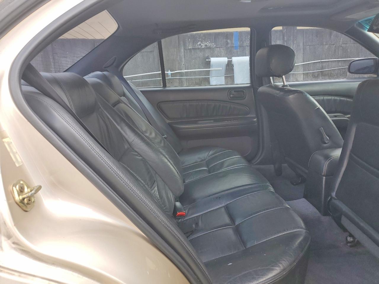 1997 NISSAN Maxima