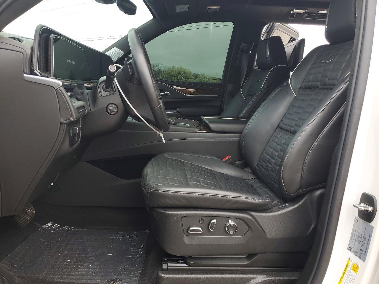 2024 CADILLAC ESCALADE