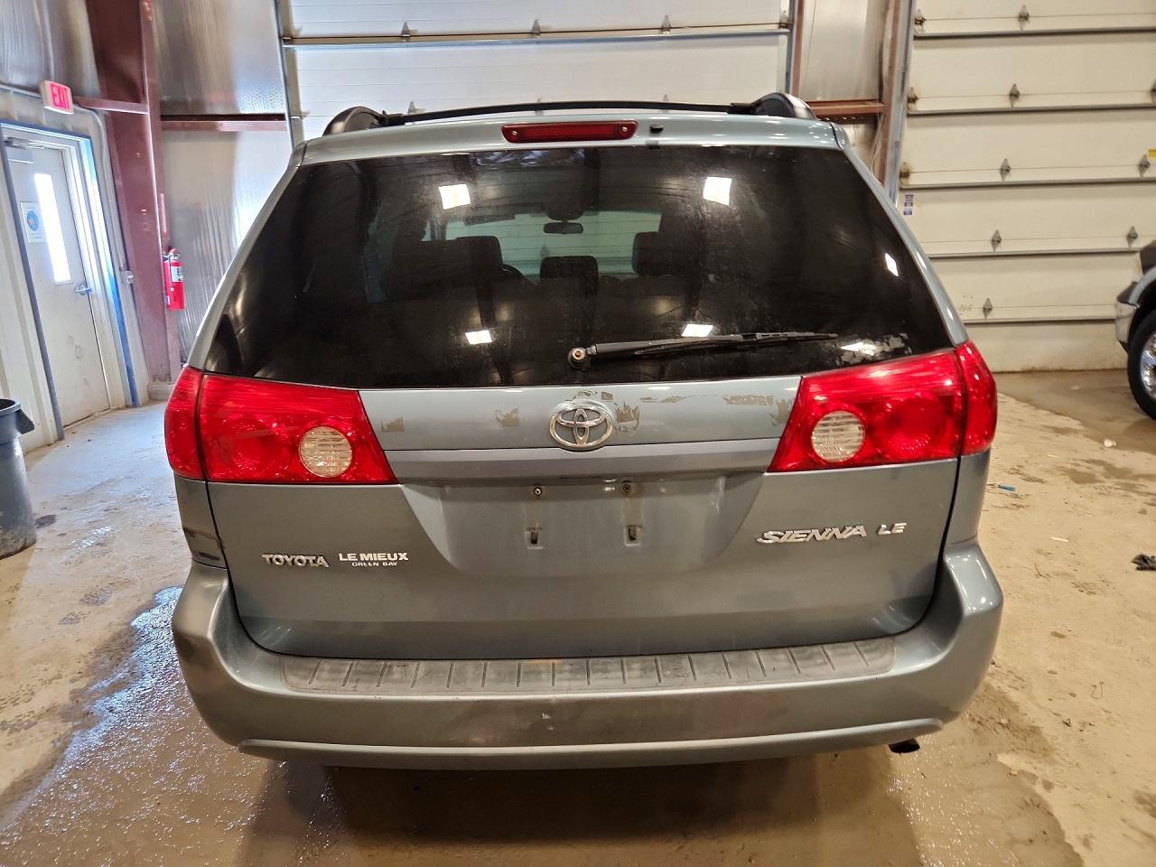 2007 TOYOTA SIENNA