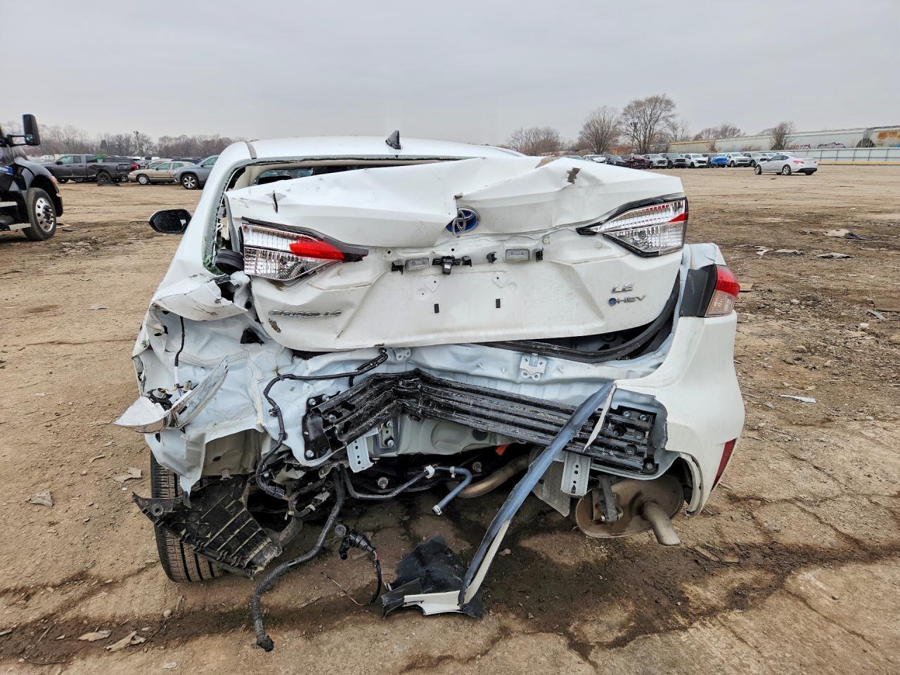 2025 TOYOTA COROLLA