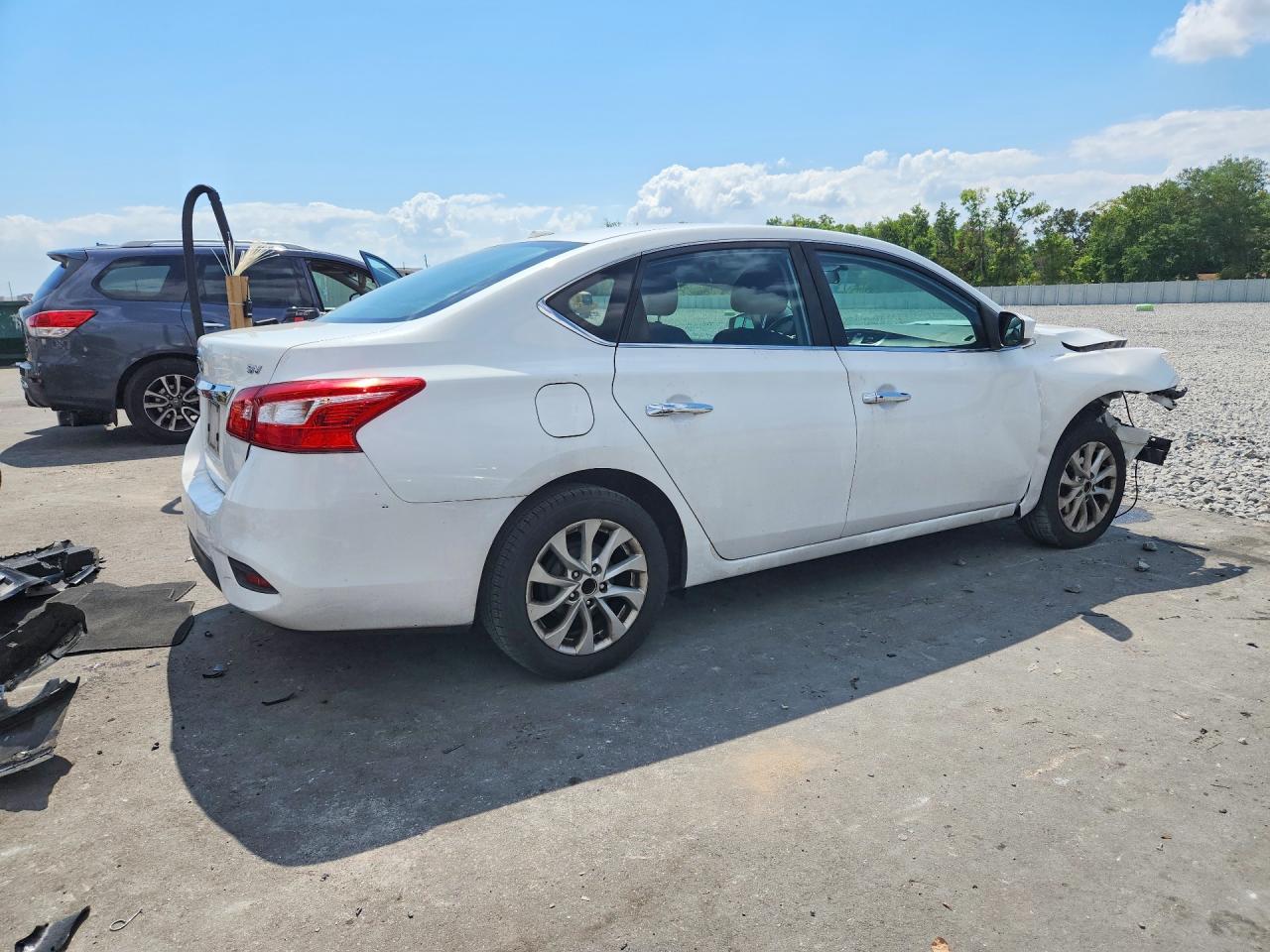 2017 NISSAN SENTRA