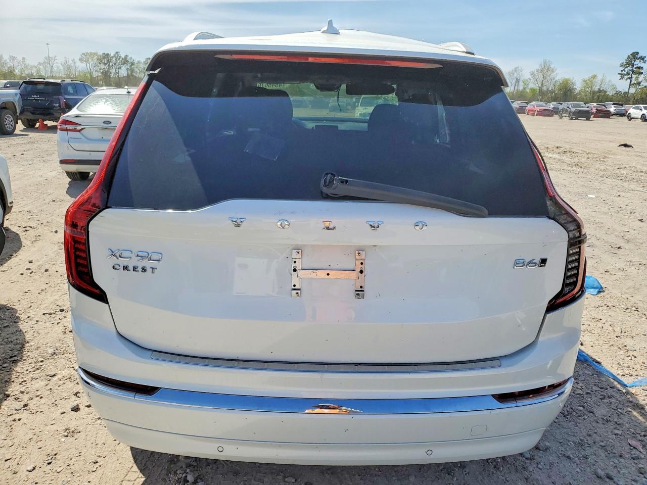 2025 VOLVO XC90
