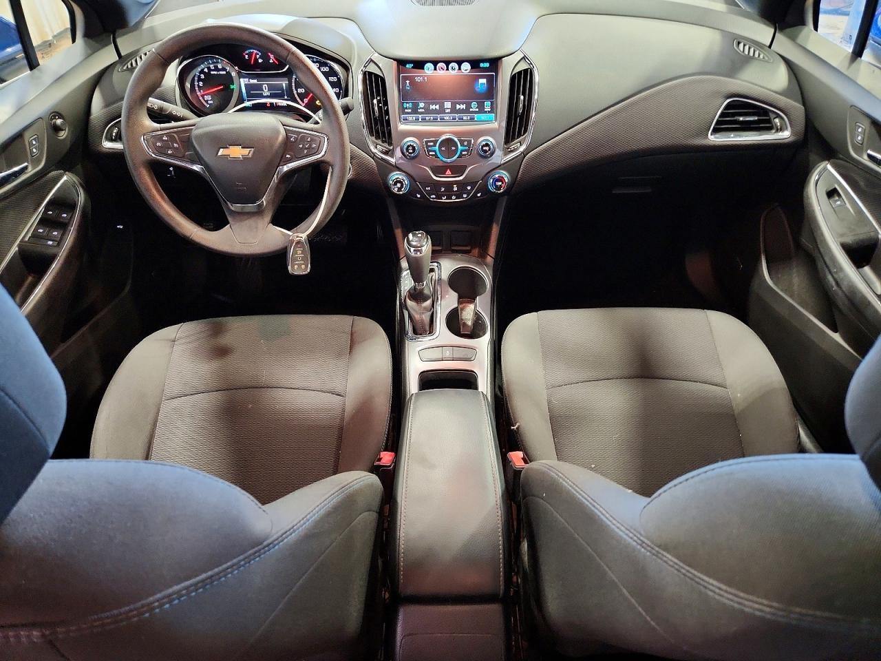 2016 CHEVROLET CRUZE