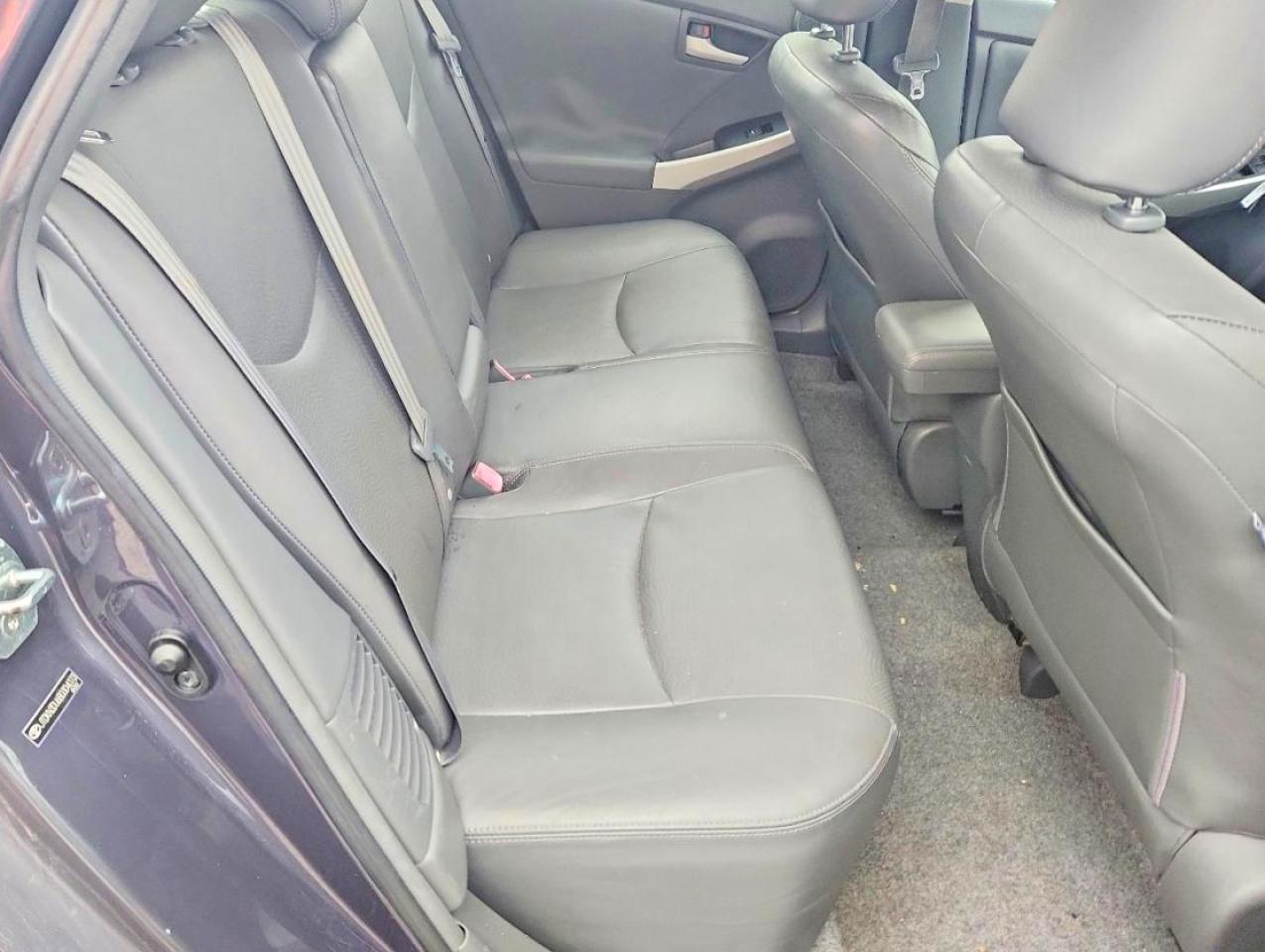 2011 TOYOTA PRIUS