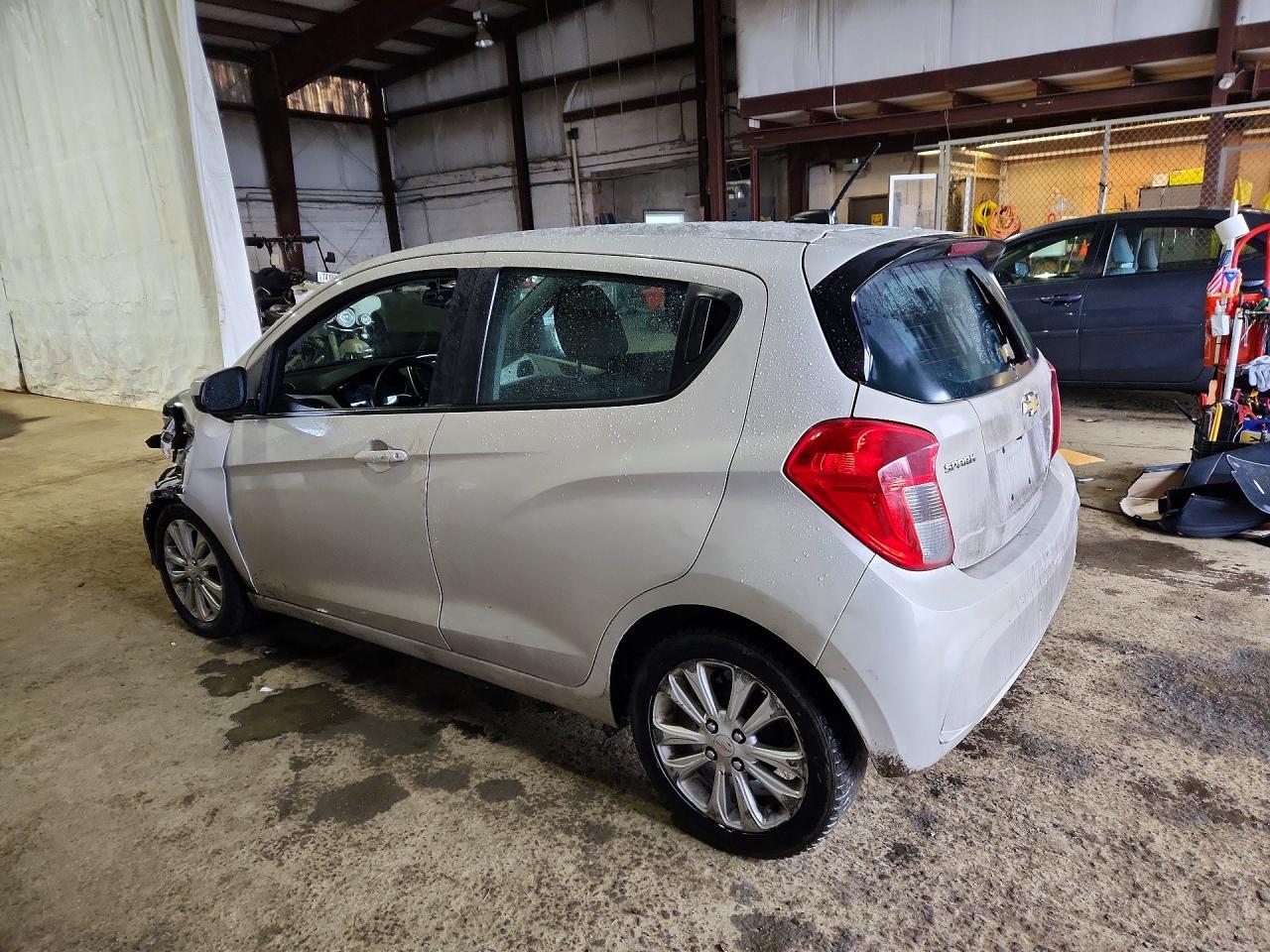 2016 CHEVROLET Spark