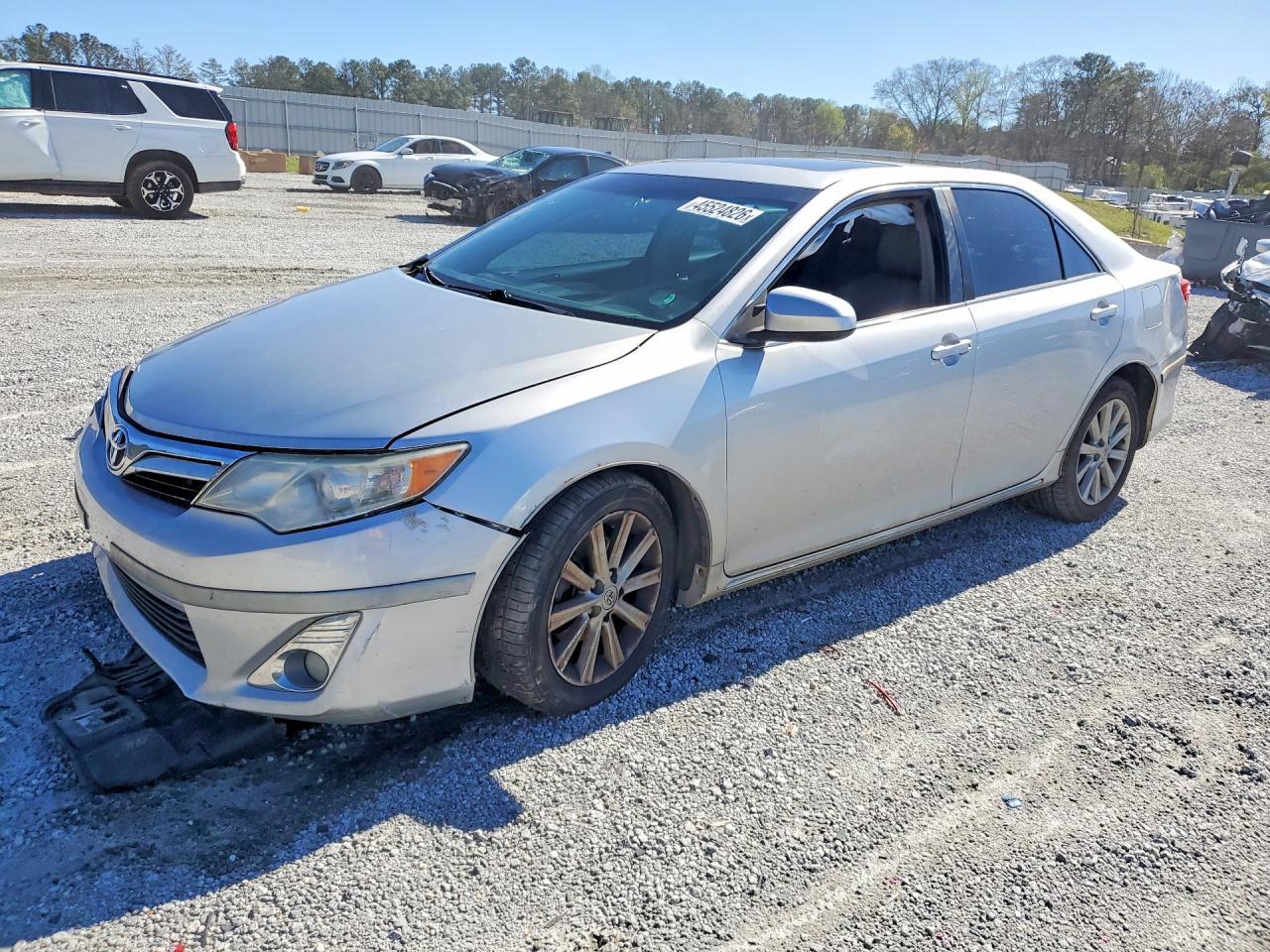 2012 TOYOTA CAMRY