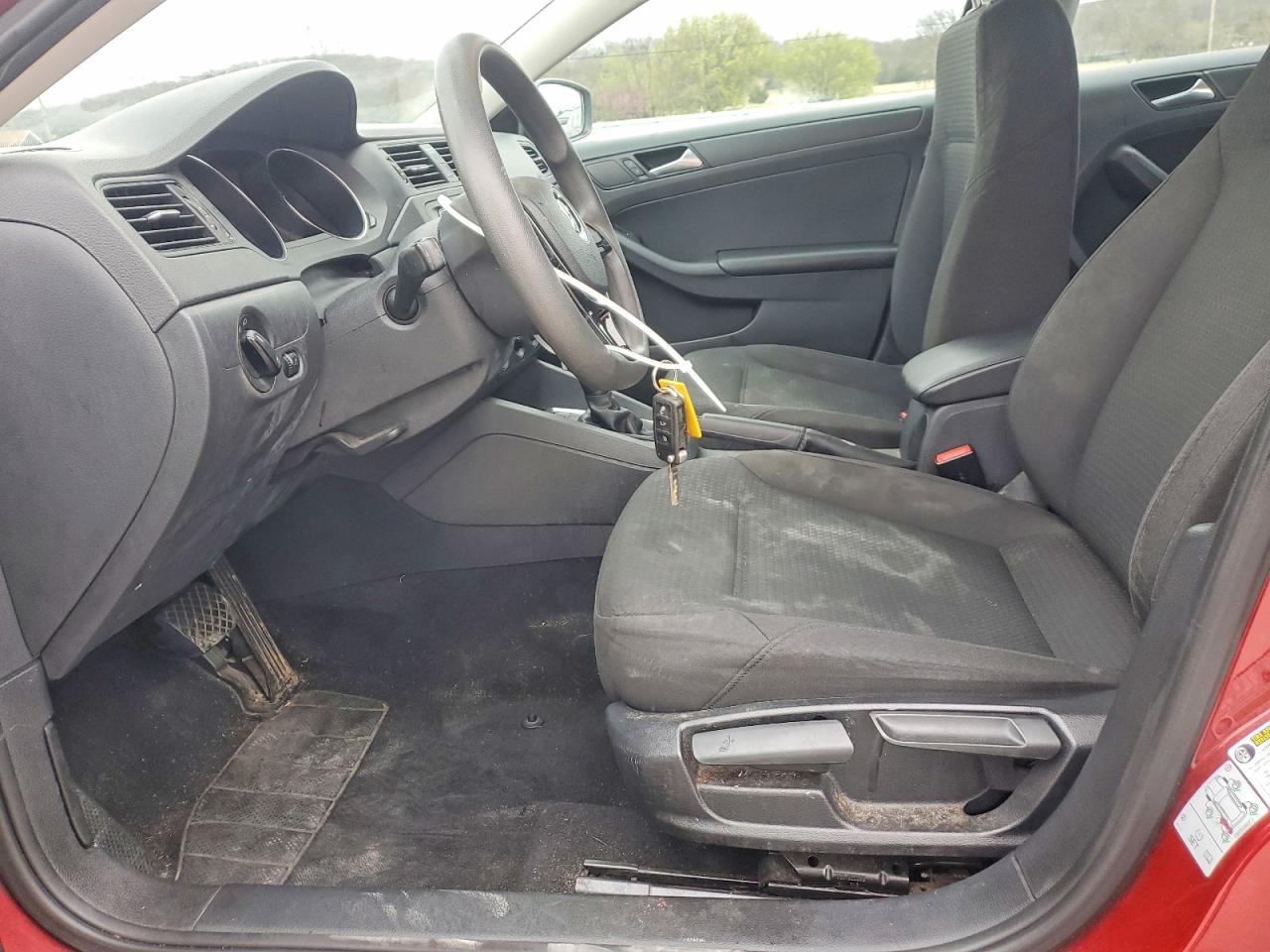 2016 VOLKSWAGEN JETTA
