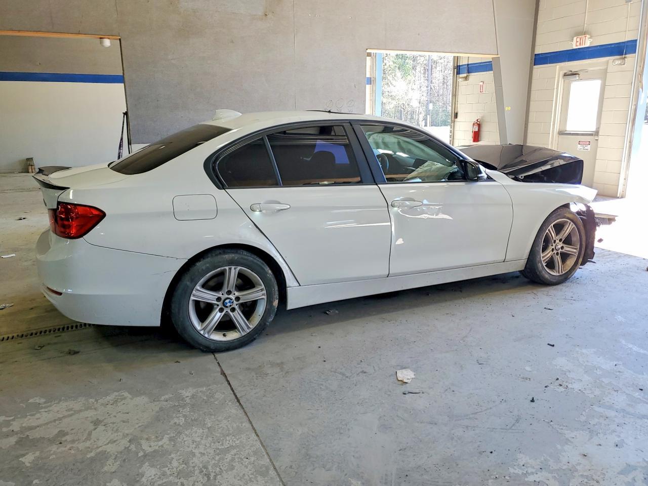 2014 BMW 3 SERIES